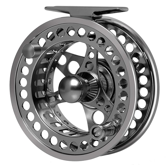 Goture aluminium alloy fly reel with bag